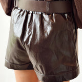 Lacquer short with belt