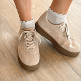 Beige suède sneakers