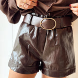 Lacquer short with belt