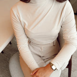 Namur turtleneck ecru b610