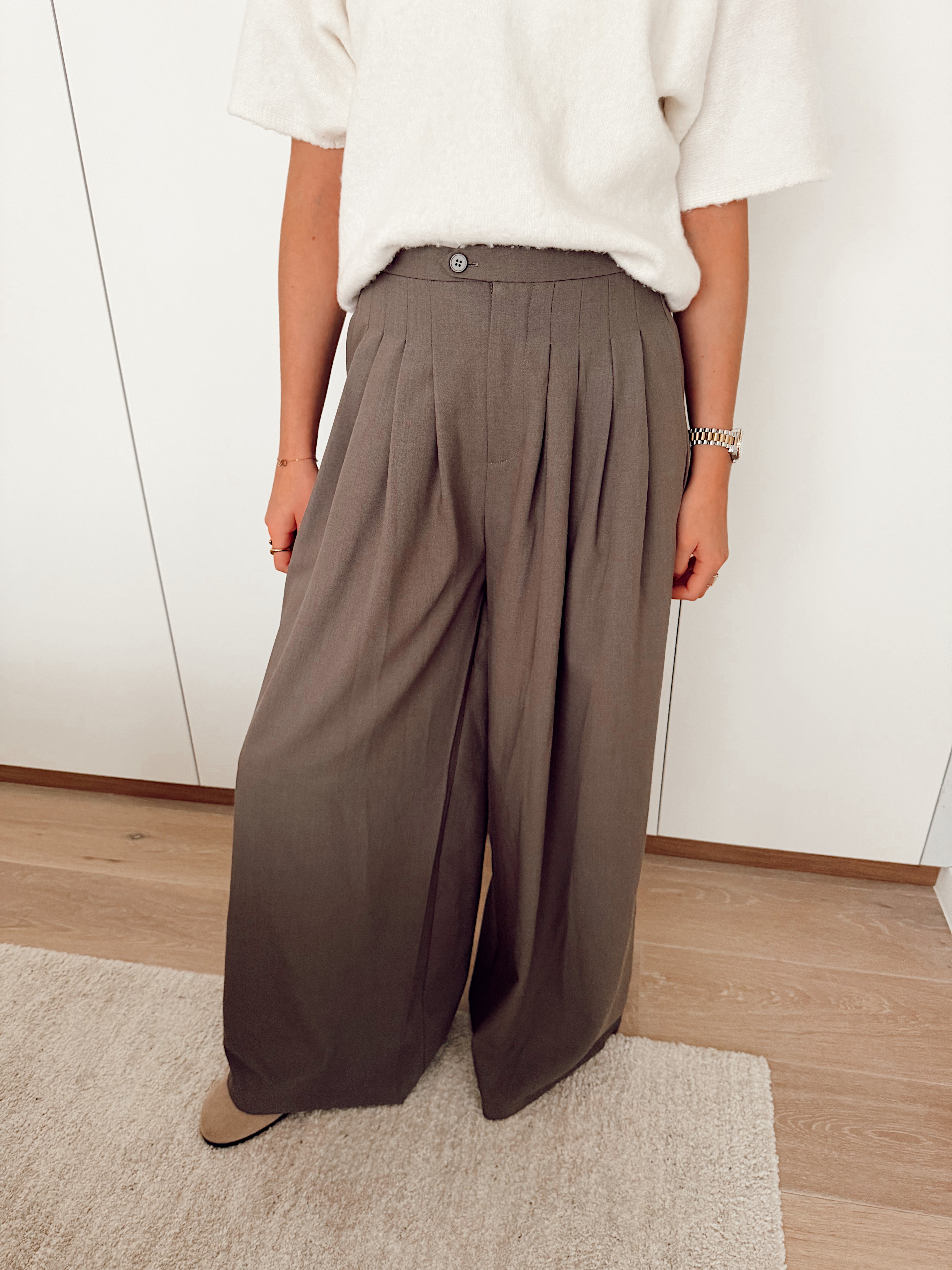 Wide taupe plisse pantalon k02825
