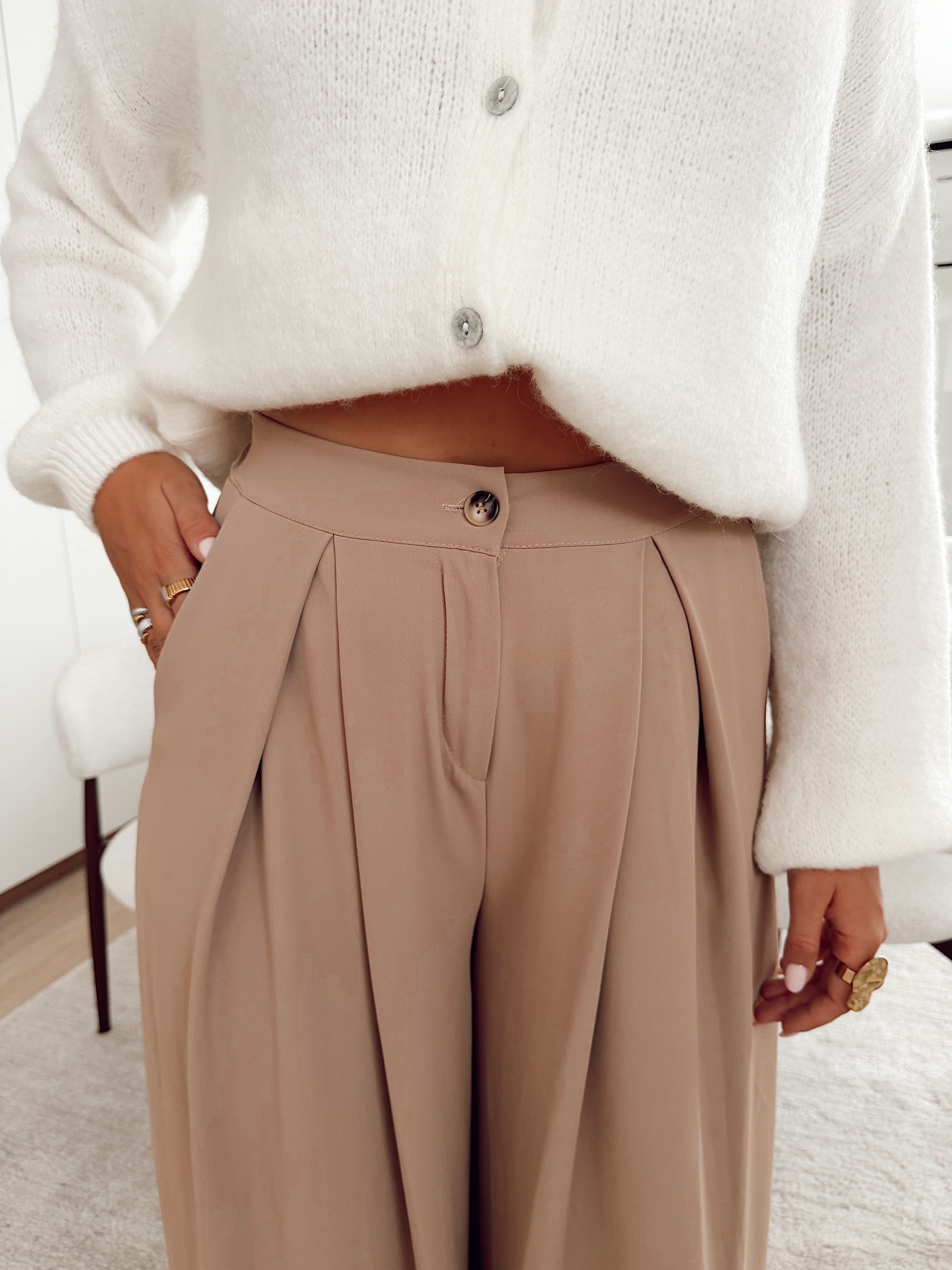 Wide beige pantalon JW - Agata B606