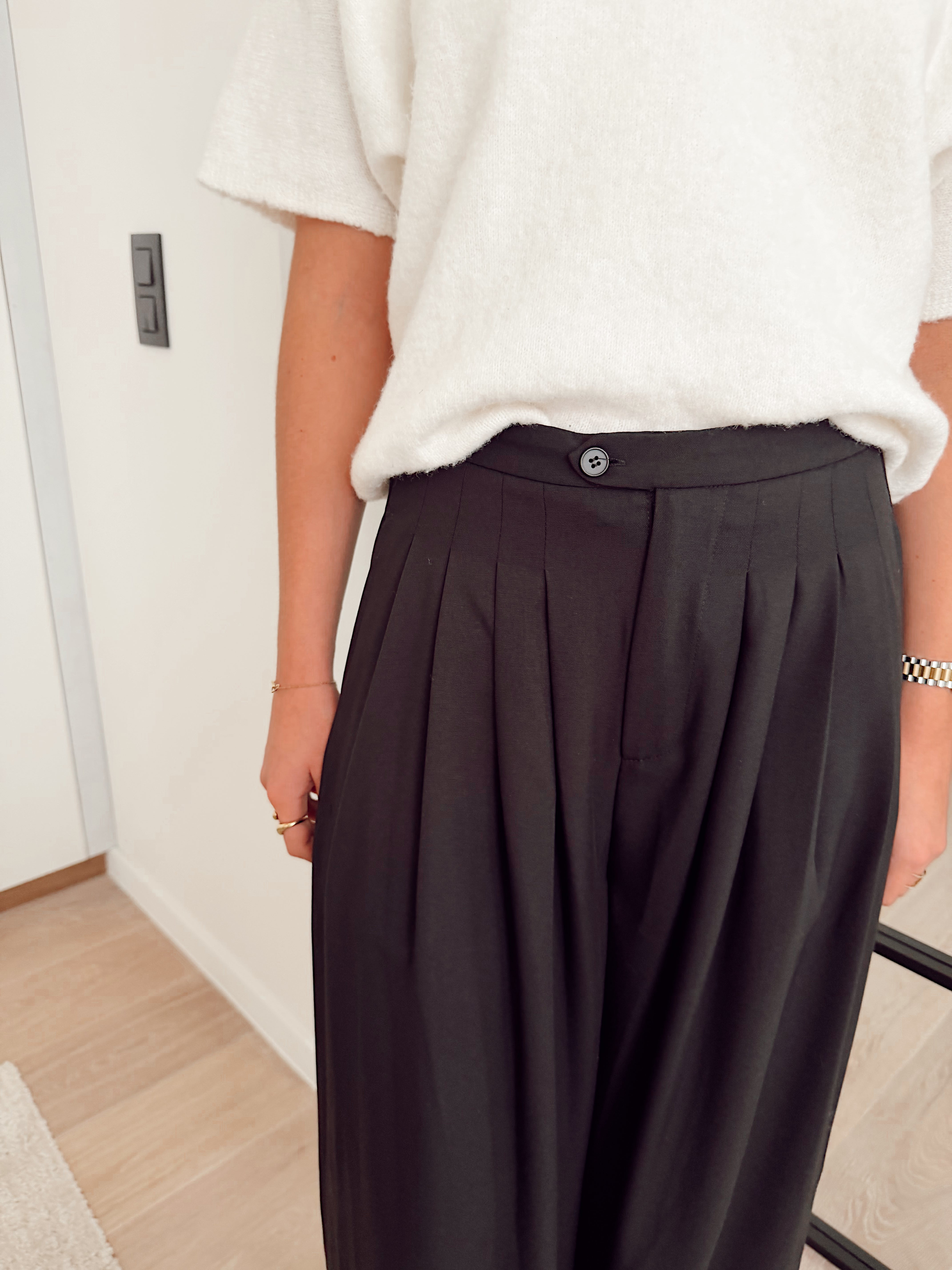 Wide black plisse pantalon k02825