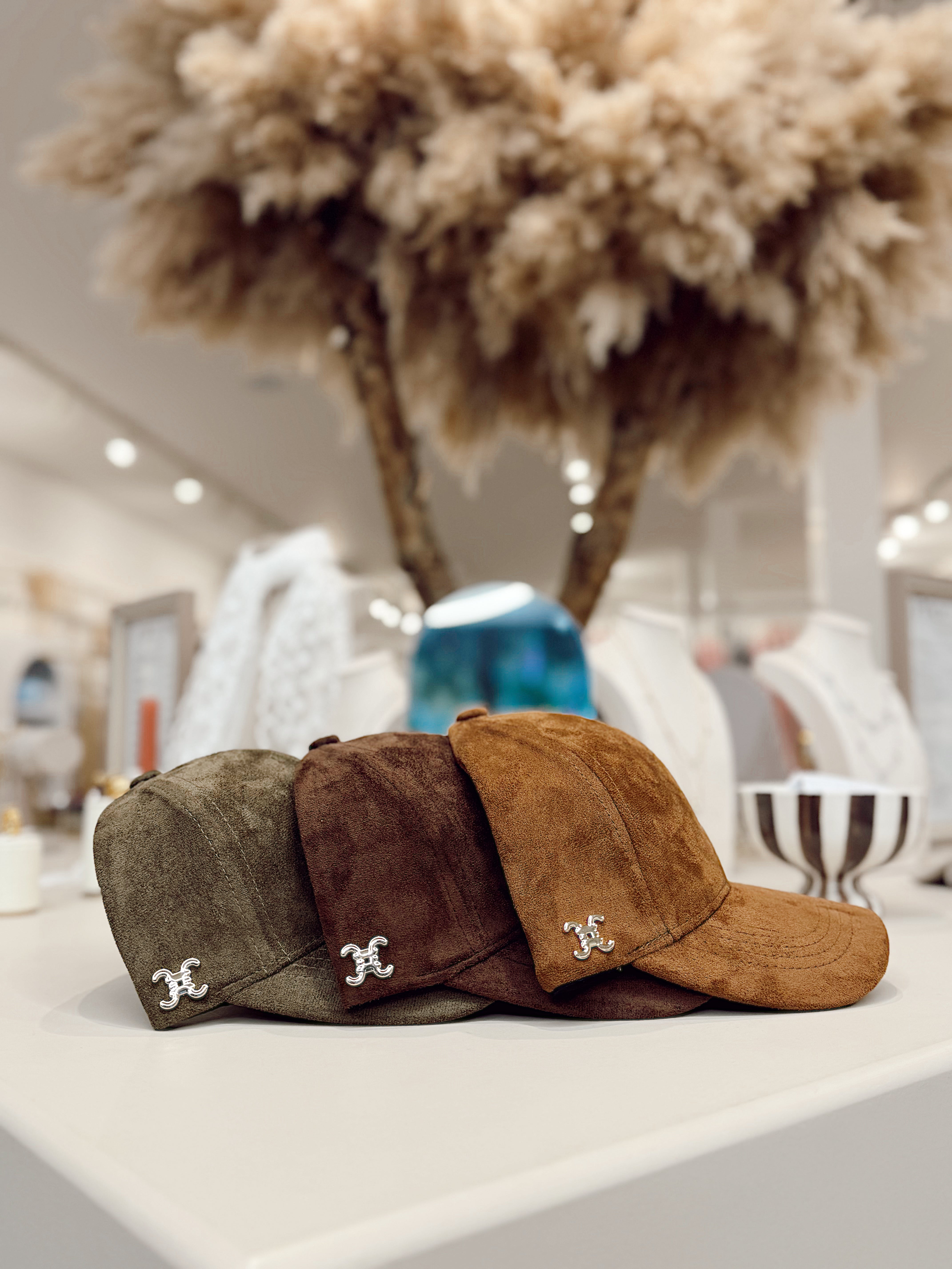 Celina cap 042914-410053