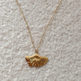 Shell necklace