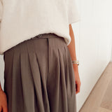 Wide taupe plisse pantalon k02825