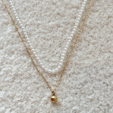 Double layered pearly necklace