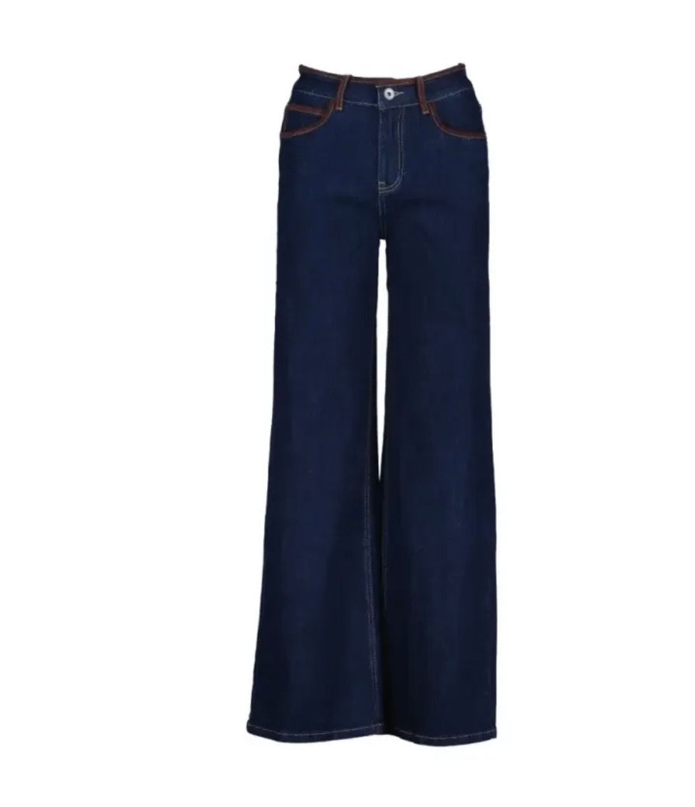 Franklin jeans w/ brown detail b605